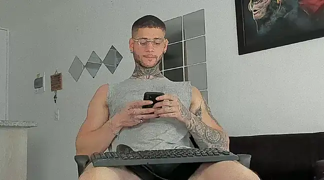  jamesleandros1 online show from March 2025 08:31:02 PM