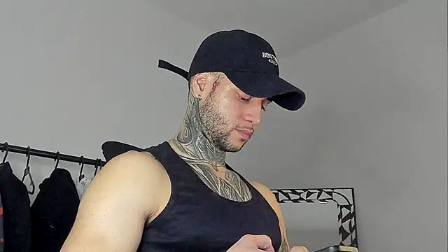  jamesleandros1 online show from October 2025 03:36:02 AM