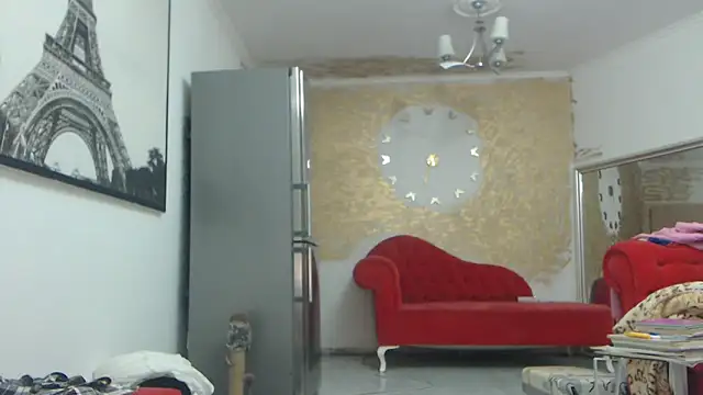 AnnaBellaLuckyXOXO online show from October 2025 04:13:02 AM