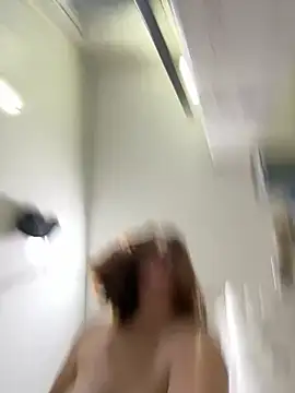 perlacobre999 online show from April 2026 10:03:01 PM