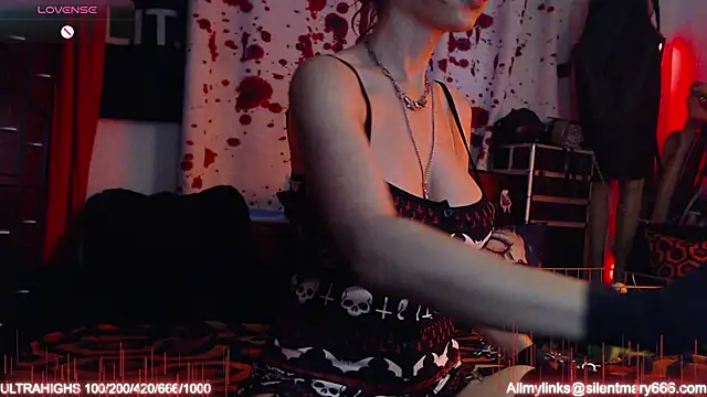 Silentmary online show from September 2025 10:21:02 PM