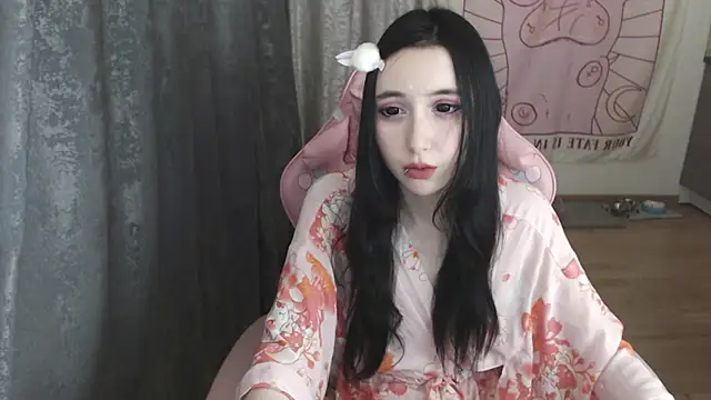 Snapshot of Holy420lolii chatting on January 2025 07:28:02 PM Holy420lolii online show from January 2025 07:28:02 PM