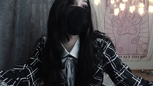 Snapshot of Holy420lolii chatting on February 2025 05:14:01 PM Holy420lolii online show from February 2025 05:14:01 PM