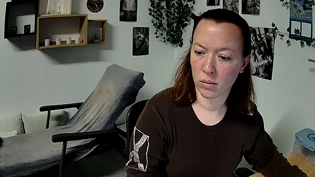 Snapshot of AnyaKrey@xh chatting on January 2025 12:28:02 PM AnyaKreyxh online show from January 2025 12:28:02 PM