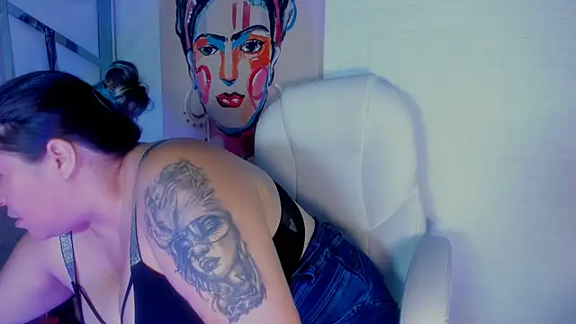 Fierymichef online show from April 2026 10:00:02 PM