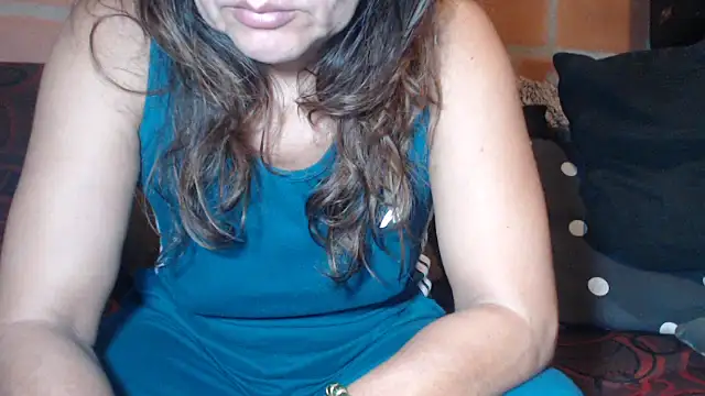 Snapshot of DevoraAmateur chatting on July 2026 12:42:02 PM DevoraAmateur online show from July 2026 12:42:02 PM