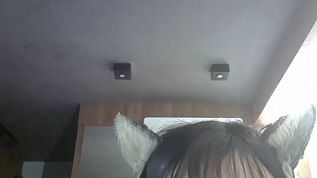 Skinny-Kitten online show from March 2026 09:10:02 PM