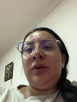 Abril Luv online show from March 2025 01:53:02 AM