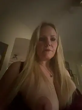 Snapshot of Sexual_Lovable_Doll chatting on July 2026 09:35:01 PM Sexual Lovable Doll online show from July 2026 09:35:01 PM