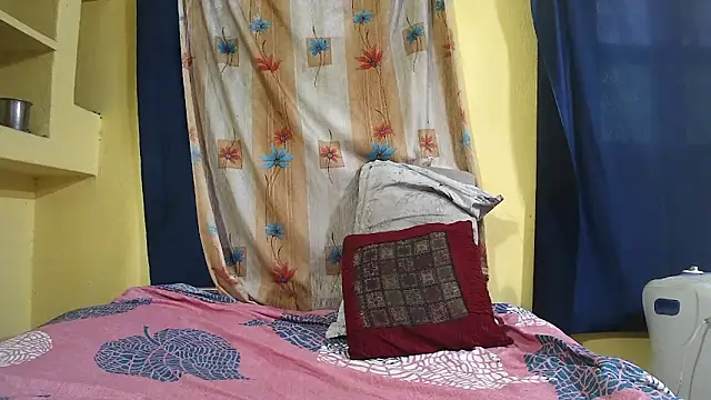 Cute boy2000 online show from January 2025 11:04:02 AM