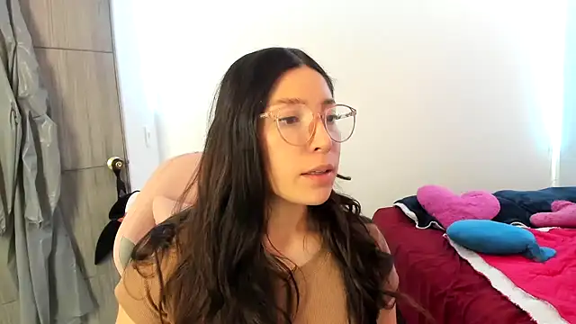 Snapshot of Spit_queen chatting on February 2025 05:29:01 PM Spit queen online show from February 2025 05:29:01 PM