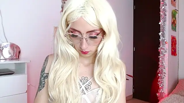 alisseallie online show from December 2024 04:34:02 AM