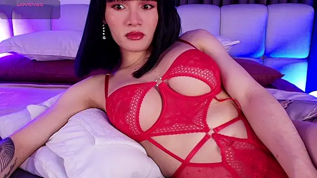 sweetieluna01 online show from February 2026 09:10:01 PM