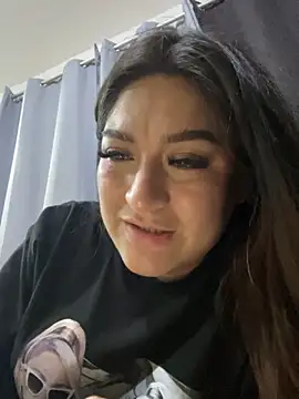 LuceroRm online show from October 2025 06:10:02 AM