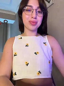 Tasty Nora online show from February 2025 07:51:02 AM