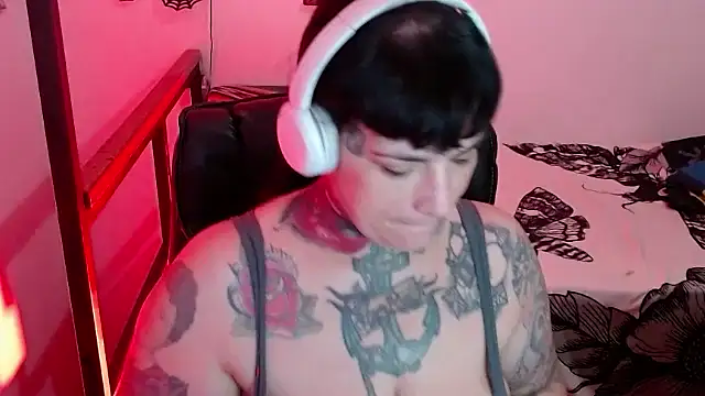 VampGirl1 online show from December 2024 12:56:02 PM