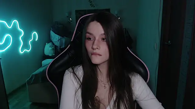 jeann elsaa online show from January 2025 07:23:01 PM