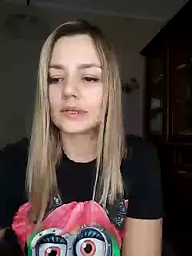 KrissSexi online show from March 2025 06:00:02 PM