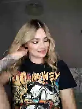 KrissSexi online show from March 2025 04:21:02 PM