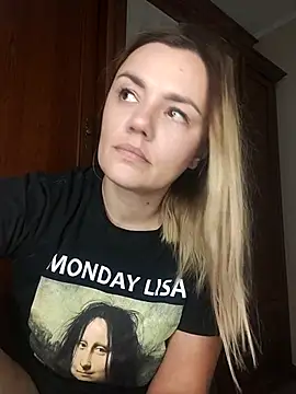 KrissSexi online show from September 2025 05:37:01 PM