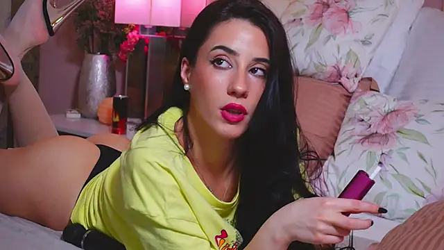 AmeliaJune online show from February 2026 11:00:01 PM