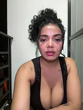 Mariecurl online show from February 2025 02:29:01 AM