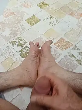 Hardapple01 online show from February 2026 10:17:01 PM