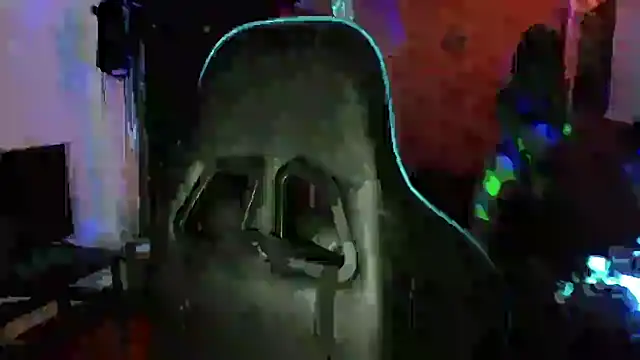 AngelaQueen  online show from September 2025 05:35:02 PM