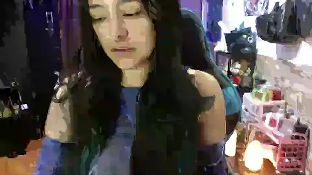 Snapshot of AngelaQueen_ chatting on April 2026 04:11:02 PM AngelaQueen online show from April 2026 04:11:02 PM