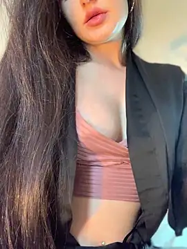 Lady ken online show from April 2026 03:11:01 PM