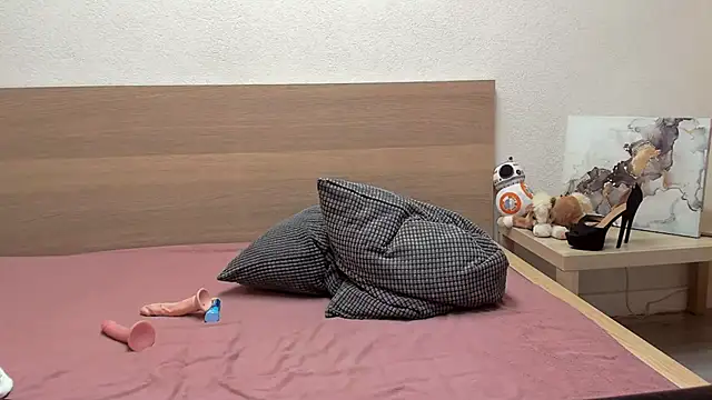 ZoeKhalifa online show from October 2025 03:53:01 PM