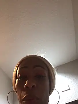 SlimBeenBadd1981 online show from January 2025 11:35:02 AM