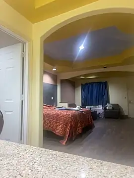 SlimBeenBadd1981 online show from February 2025 07:53:02 AM