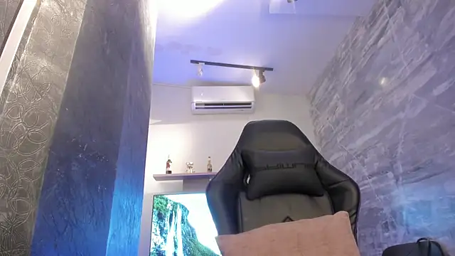 LunaBaker-1 online show from September 2025 08:09:02 PM