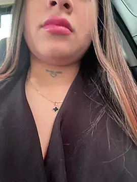 Snapshot of LunaBaker-1 chatting on January 2026 07:41:02 PM LunaBaker-1 online show from January 2026 07:41:02 PM