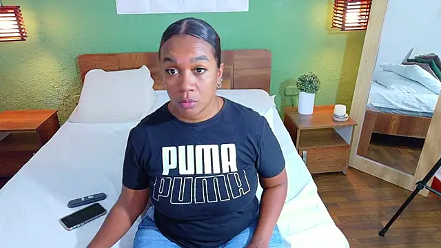 dannaahbrown online show from October 2025 07:25:02 PM