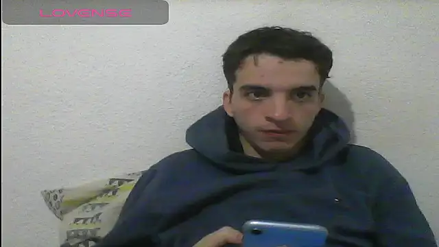 Snapshot of Tombgy07 chatting on March 2025 09:22:01 PM Tombgy07 online show from March 2025 09:22:01 PM