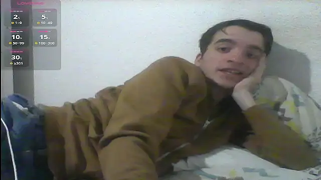 Snapshot of Tombgy07 chatting on March 2025 08:26:02 PM Tombgy07 online show from March 2025 08:26:02 PM