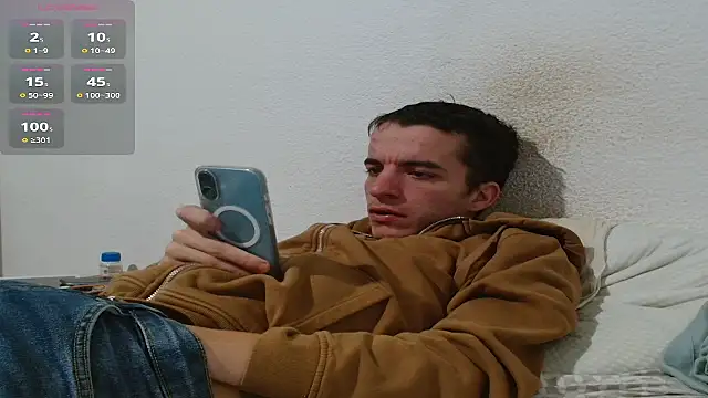 Snapshot of Tombgy07 chatting on September 2025 08:03:01 PM Tombgy07 online show from September 2025 08:03:01 PM