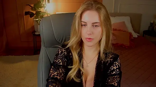 anita blairr online show from October 2025 12:52:02 AM