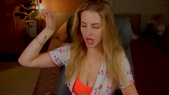 anita blairr online show from October 2025 01:04:02 AM