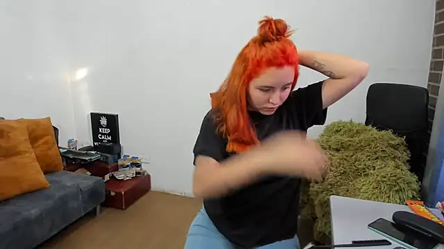  girls on fire  online show from March 2025 09:51:01 PM