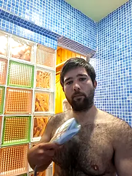 juuuaniii online show from February 2026 07:10:01 PM