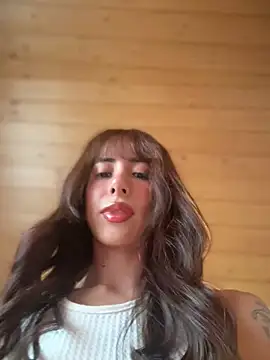 lauravasquez online show from June 2026 08:57:01 AM