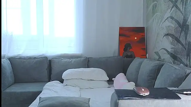 lily  foster online show from February 2025 07:49:01 AM