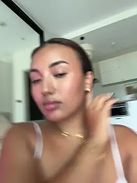 lily  foster online show from March 2026 05:55:02 AM