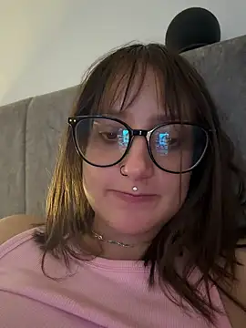 Snapshot of Megan_lu2 chatting on May 2026 09:16:01 AM Megan lu2 online show from May 2026 09:16:01 AM