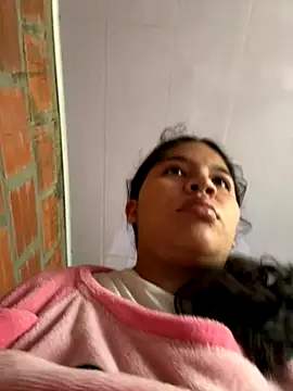 Snapshot of moncerrat_luna chatting on November 2025 02:34:02 PM moncerrat luna online show from November 2025 02:34:02 PM