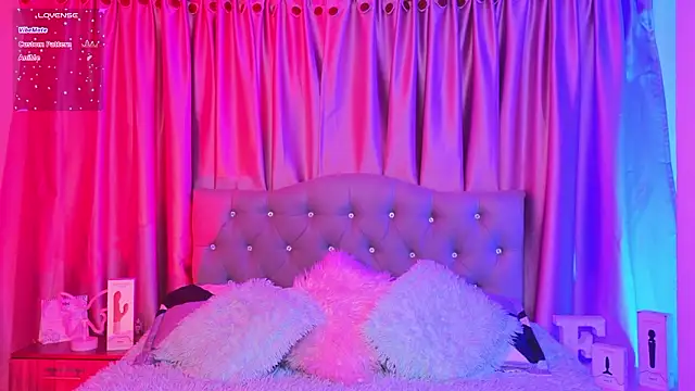 Emiily Scott1 online show from March 2026 12:07:01 AM