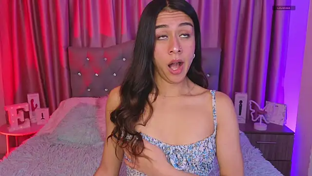 Emiily Scott1 online show from June 2026 12:35:02 AM